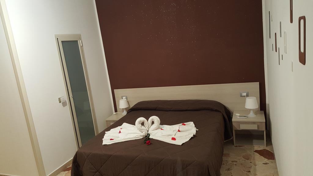 B&B Nettuno Messina Eksteriør bilde